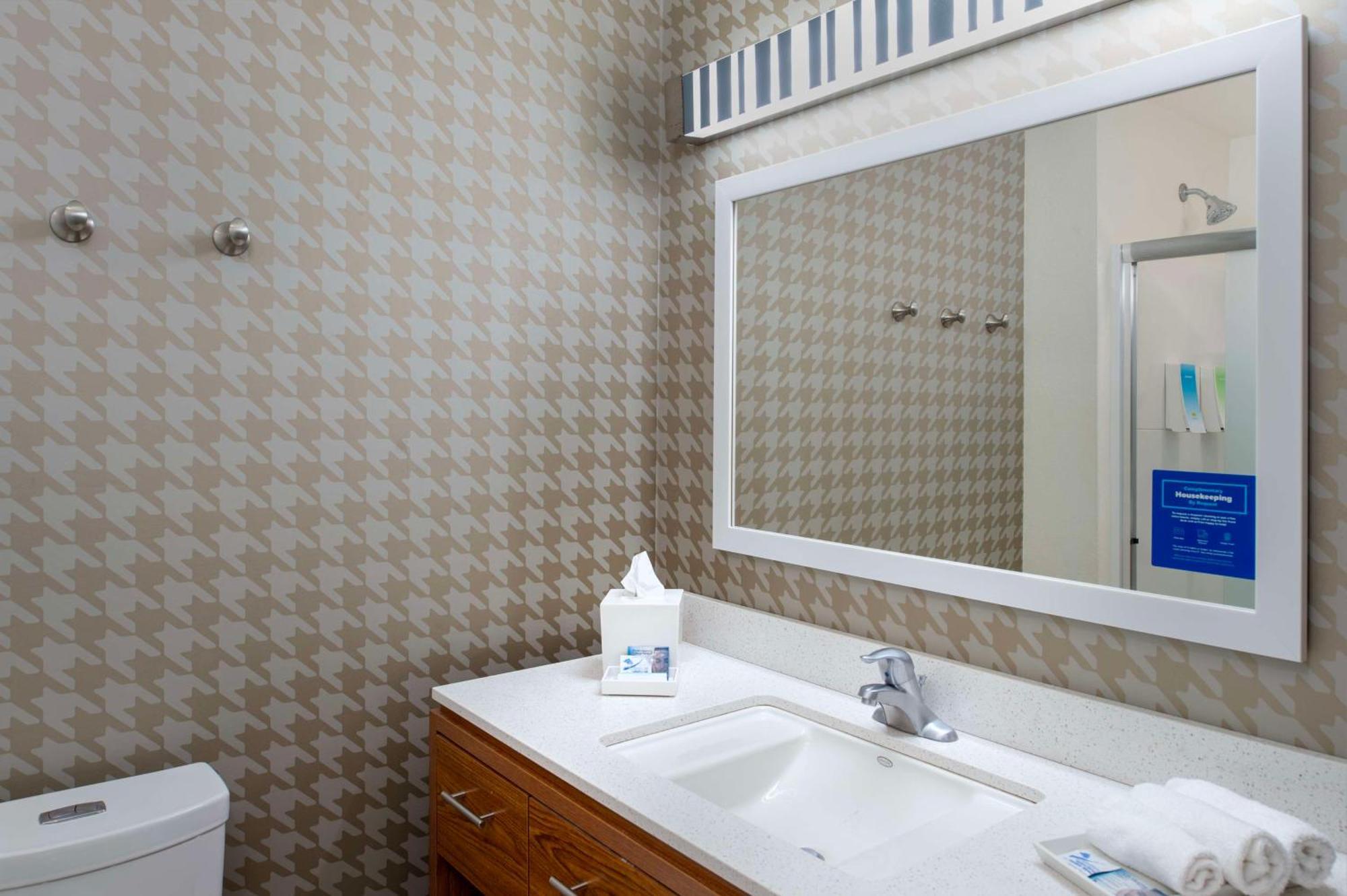 Hotel Home2 St. Louis / Forest Park 3*